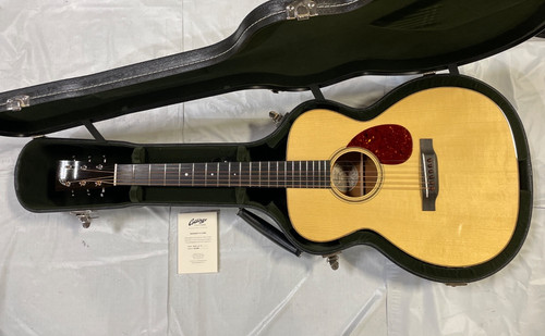 Collings guitars 0m1 t - collings,
