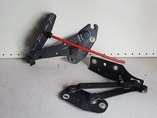 Charnière capot moteur pour