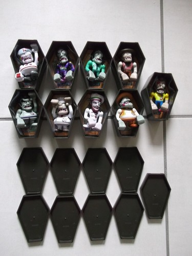 Lot 100 neuf figurines - lot,