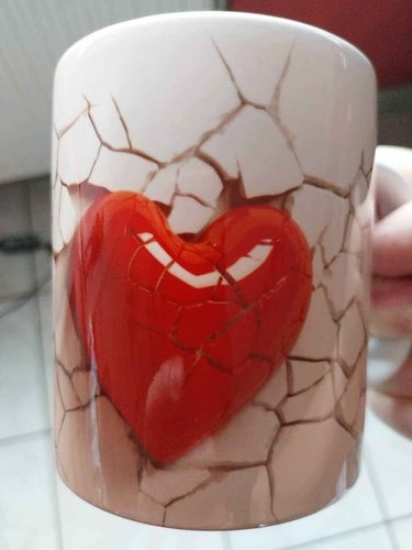 Mug effet coeur - mug, dans