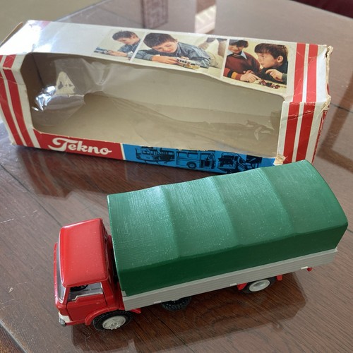 Camion bâché tekno - camion, ford800