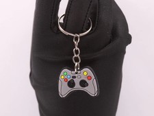 Porte-clés manette rétro gaming multicolore accessoire idée cadeau