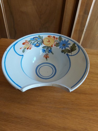 Plat barbe faïence - plat,
