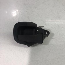 Poignee interieur avant droit