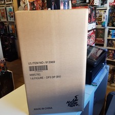 Hot Toys MMS782 Deadpool &