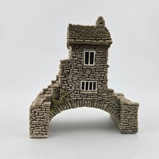 LILLIPUT LANE Bridge House
