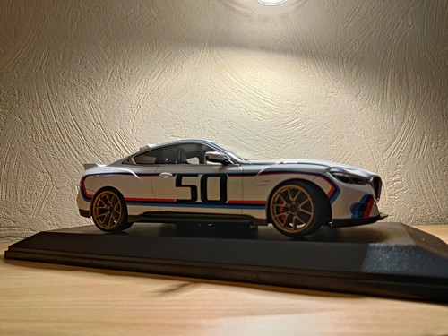 Bmw csl hommage 2023 - 3.0,