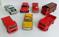 7 véhicules de marque majorette france en métal