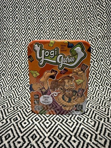 Gigamic yogiguru - -,