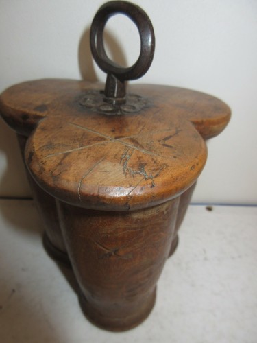 Art populaire ancienne boite - populaire;,