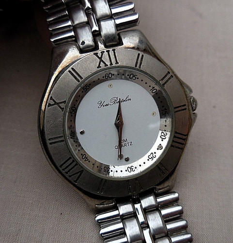 Elegante montre vintage yves - elegante,