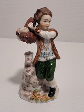 Figurine porcelaine signé - porcelaine,