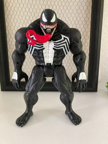 Grande figurine - 25,