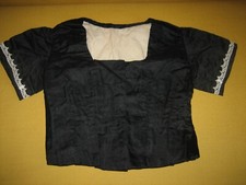 Vêtement ancien bustier gilet