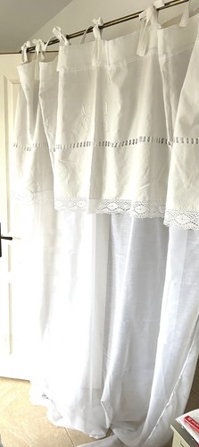 Rideau monogrammes - « monogrammes,  »
