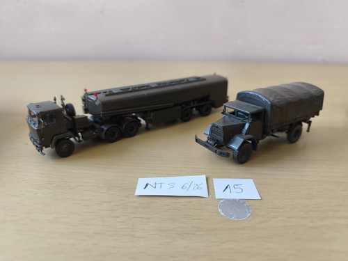 Roco camion citerne militaire - citerne,