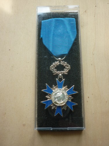 Médaille ordre national - de,