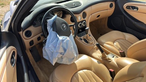 Lunette arriere maserati - arriere,
