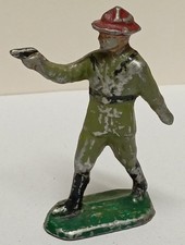 LR ALUMINIUM FIGURINE POLICE MONTEE CANADIENNE Aluminium peint 1947