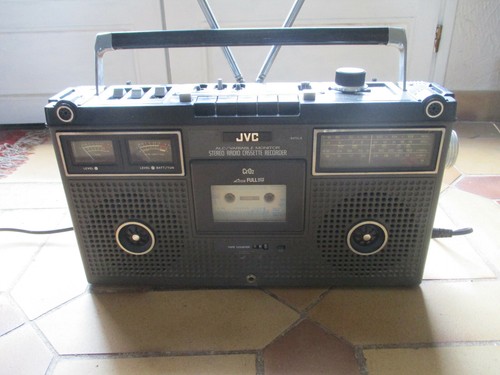 Boombox ghettoblaster radio - ,