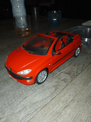 Voiture 206 cabriolet - voiture,
