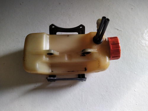 Reservoir pour taille - ,