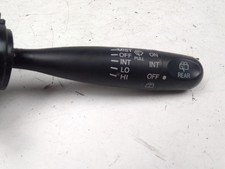 COMMUTATEUR COMMODO DROIT Suzuki Splash MPV 1.0 12V (K10B) 2011 3731062JB1