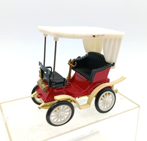 Voiture ancienne miniature - ,