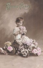 CP BONNE ANNEE BEBE DANS CHARIOT ROSES FLEURS - 36241
