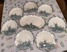 ancien service vaisselle assiettes et plat faïence de Salins motif Delft