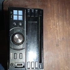 Alpine CDE-W265BT Bluetooth
