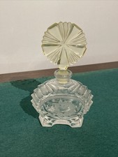 BEAU FLACON EN CRISTAL AVEC