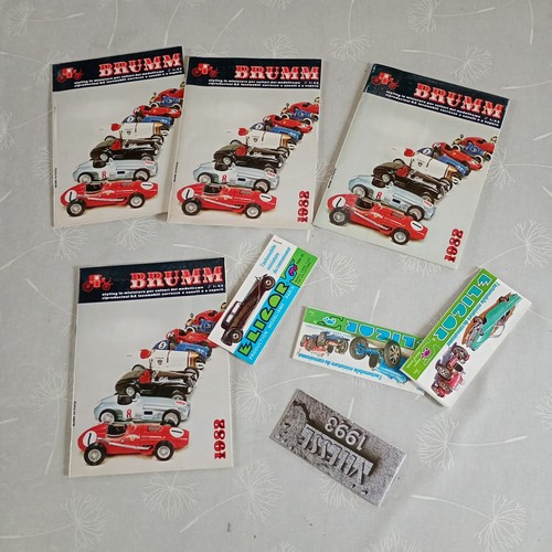 Lot catalogues dépliants - lot, et