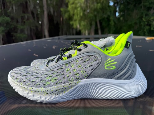New under armour curry flow - under,