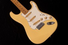 [Fender Japan] Guitare