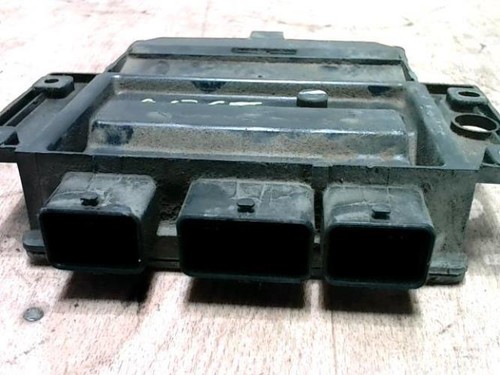 Calculateur moteur renault - moteur,