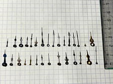 Lot d'anciennes aiguilles de