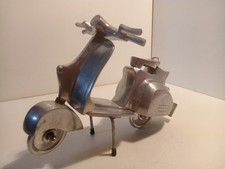 Inconnu Vespa Piaggio 150 sprint aluminium coupé poli 1/6 TBE