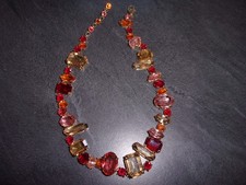 COLLIER TOUR DE COU PERLES DE CRISTAL SWAROVSKI  ETAT  NEUF DANS SA BOITE