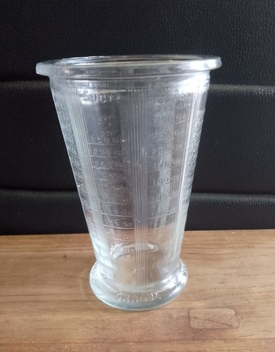 Ancien verre gradué - verre,
