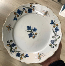 Belle assiette faience