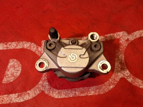étrier arrière brembo - Étrier,