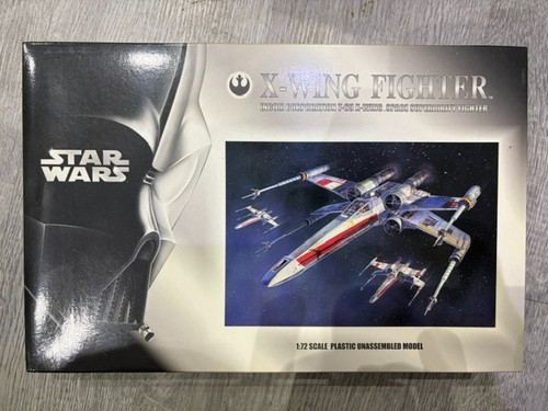 Finemolds star wars wing - star,