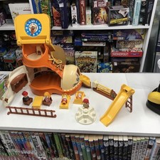 RARE Playset maison botte Play