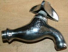 Robinet mural simple vintage écoles collectivités Jacob Delafon