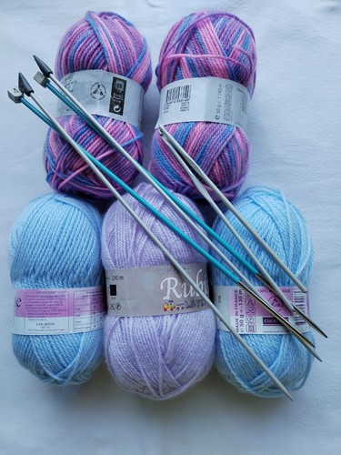 Lot pelotes de laine - lot,