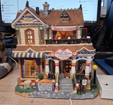 Lemax Bâtiment Lumineux