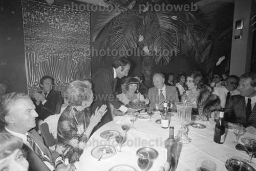Mireille mathieu exclusive - mathieu,