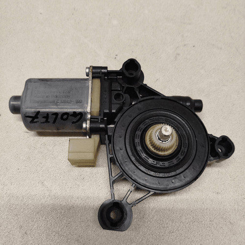 Moteur lève vitre avant - de,