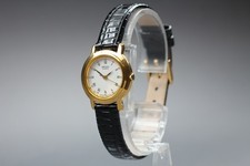 Montre femme à quartz romaine
